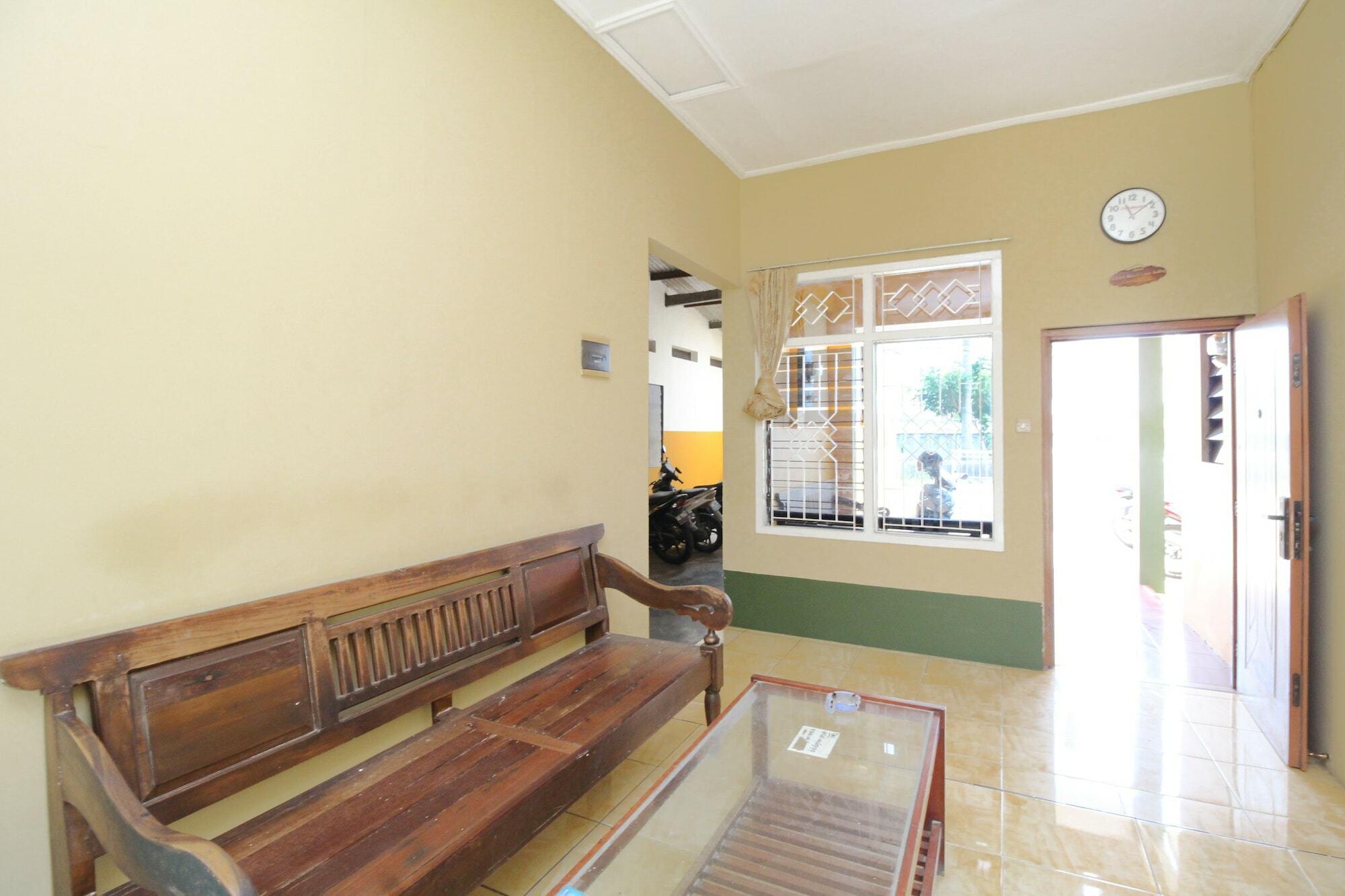 Reddoorz Syariah Near Prpp Semarang Hotell Exteriör bild